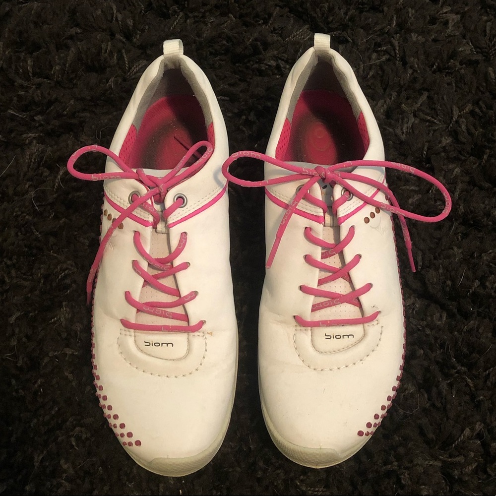 ecco women’s golf shoes